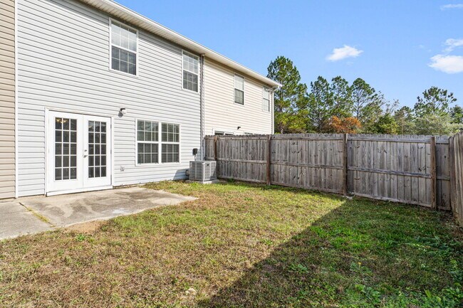 Building Photo - 266 Swaying Pine Ct