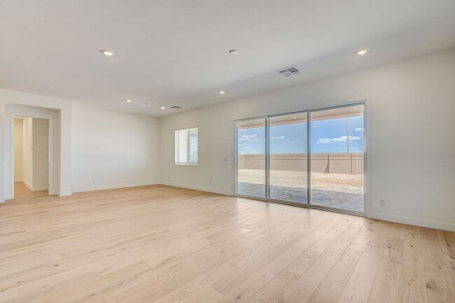 Building Photo - Brand New Home in southwest with a 4 car garage! Next Gen!