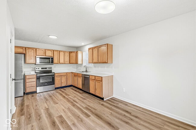 Building Photo - 2747 Foxbriar Pl