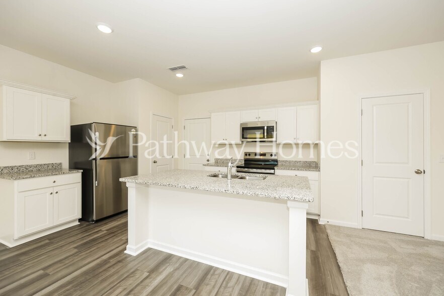 Building Photo - 1062 Large Poppy Dr
