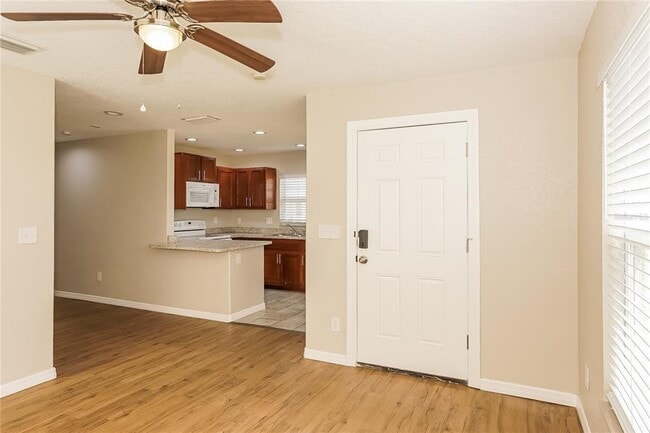 Building Photo - 1012 Dunbar Ave