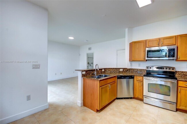 Building Photo - 8631 NW 110th Ave