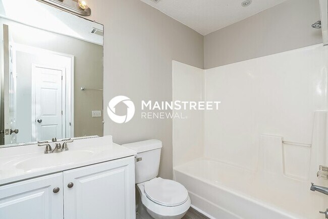 Building Photo - 3 Bedroom Pet-Friendly Home in Mount Juliet, TN with Main Street Renewal