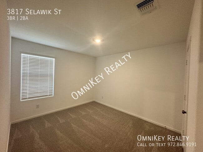 Building Photo - 3817 Selawik St