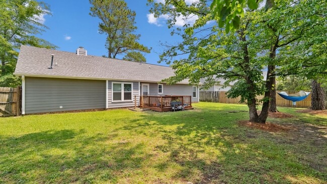 Building Photo - 5017 Tangerine Dr