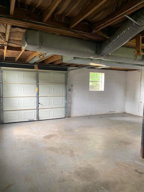 Building Photo - 4995 Gold Pointe Dr