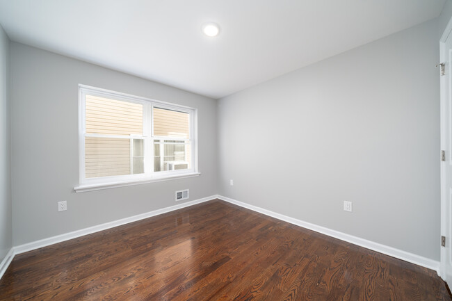 Bedroom 1 - 235 16th Ave