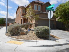 Building Photo - Beautiful Large Home in SW Las Vegas