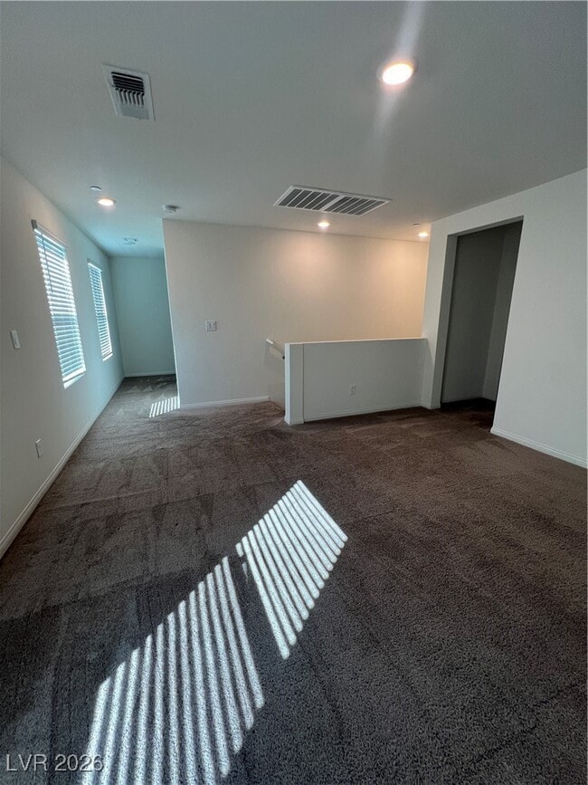 Building Photo - 6869 Calvitero St