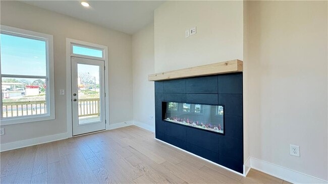 Building Photo - 2678 Evers Dr NE