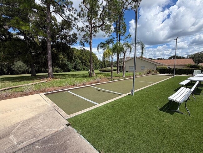 Building Photo - 13315 Golf Ridge Pl