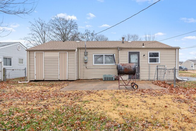 Building Photo - Cute Florissant Rental- MOVE IN READY!