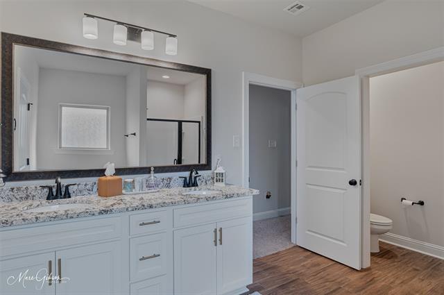 Building Photo - 767 Crozier Dr