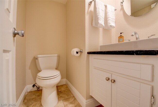 Building Photo - 3111 Bel Air Dr