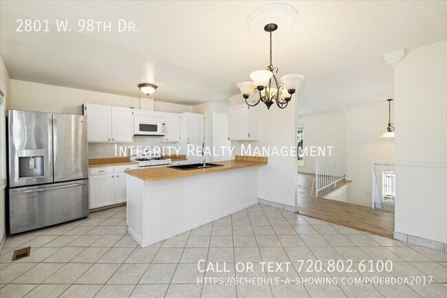 Building Photo - 2801 W 98th Dr
