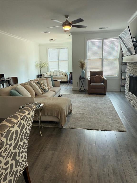 Building Photo - 3304 Angora Aly