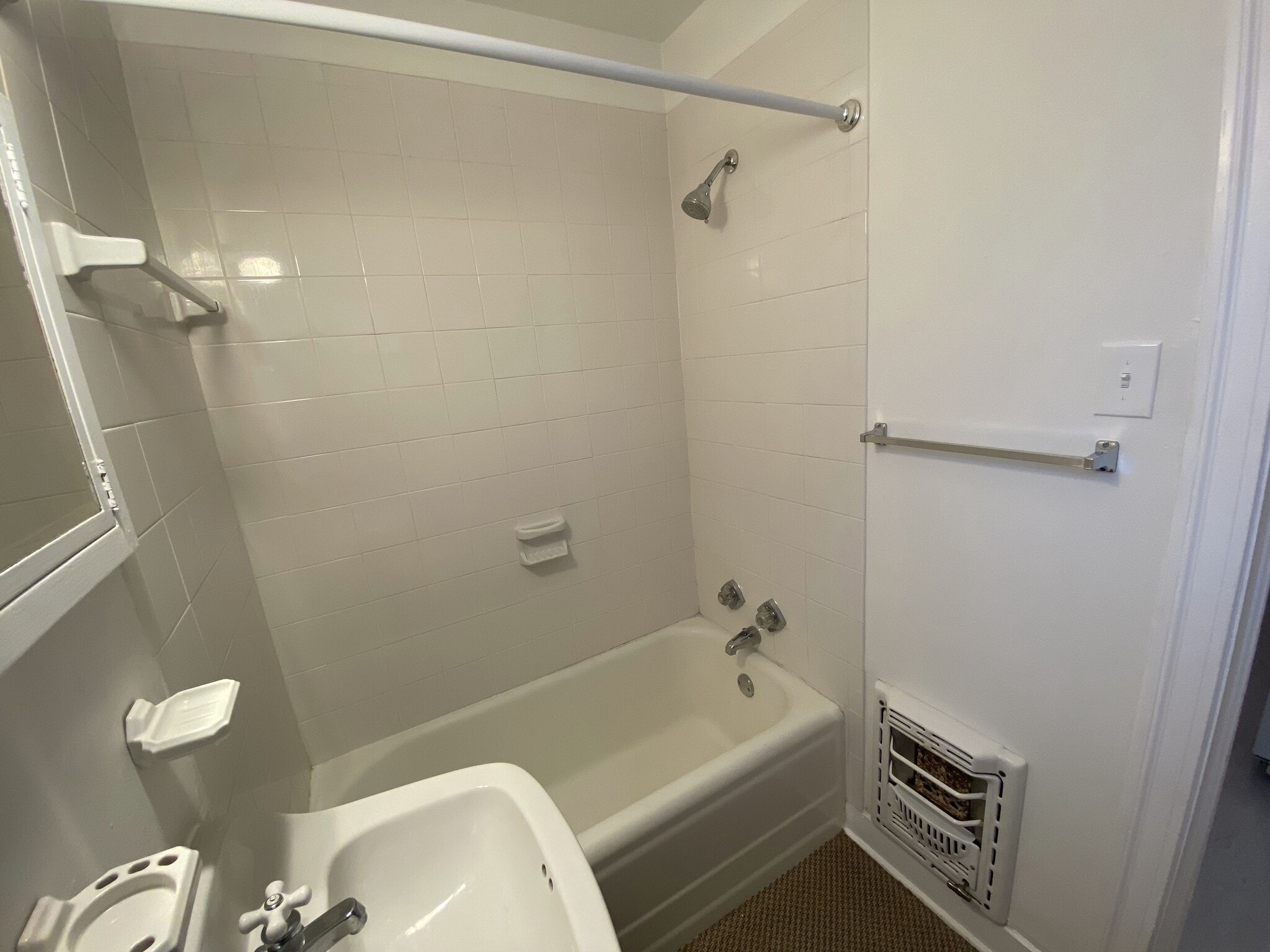 Building Photo - 2517 Harris Blvd