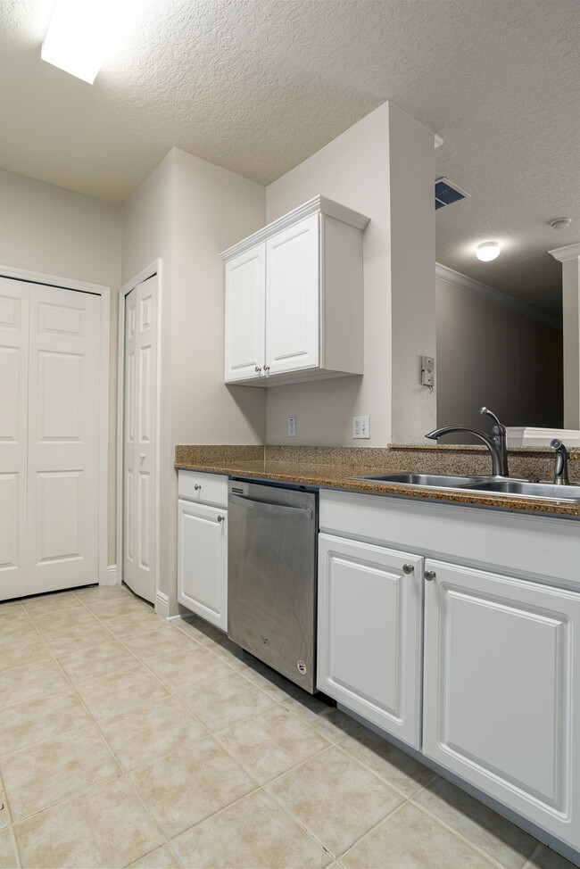 Building Photo - 417 Southern Pecan Cir
