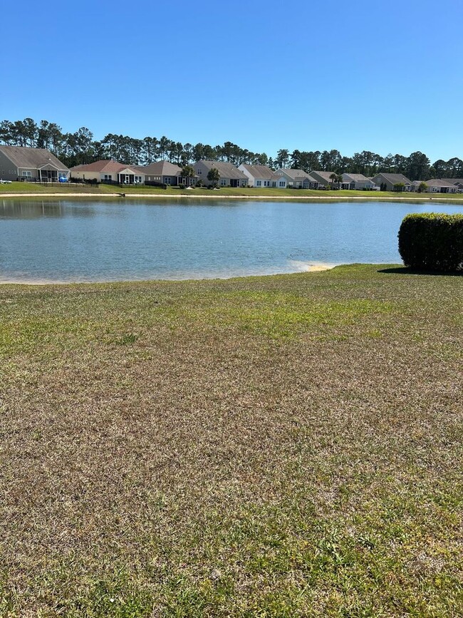 Building Photo - Large 3BR, 2BA in Windsor Plantation