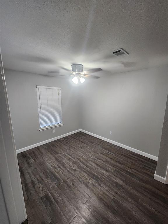 Building Photo - 1624 Aquarena Springs Dr