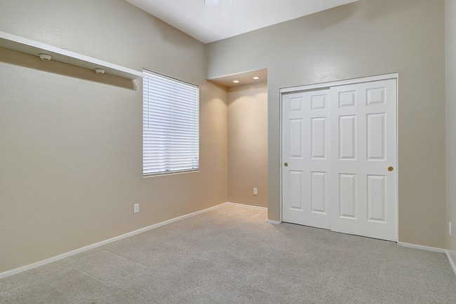 Building Photo - 23852 N 66th Ave