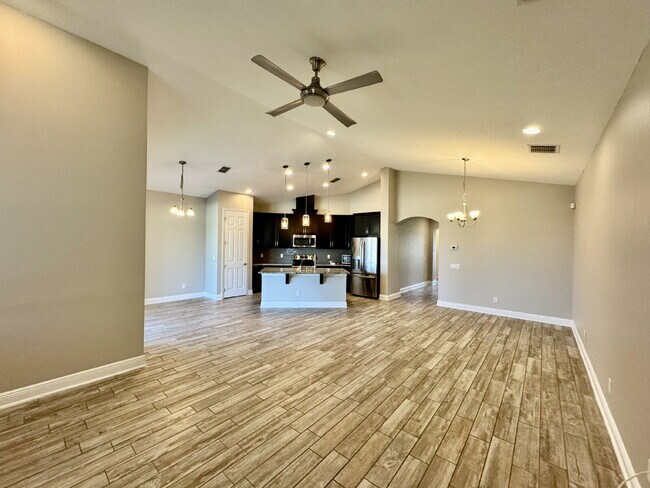 Building Photo - K-Bar range gated 3-Bed Single Family House newly renovated with Fenced back yard