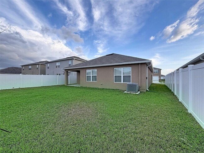 Building Photo - 3344 Mystic Pond Lp