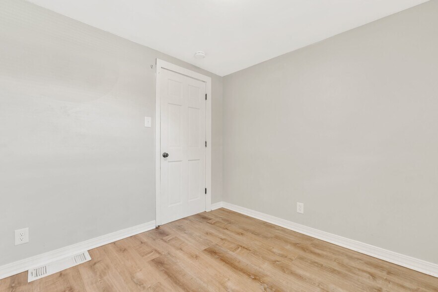 Building Photo - 168 Wheeler St