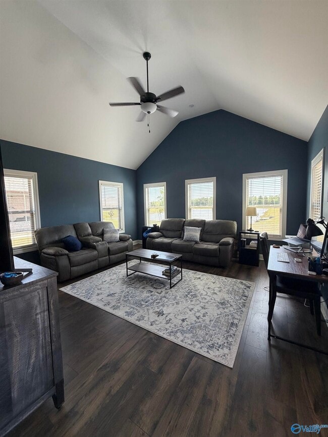 Building Photo - 26316 Woodfield Dr