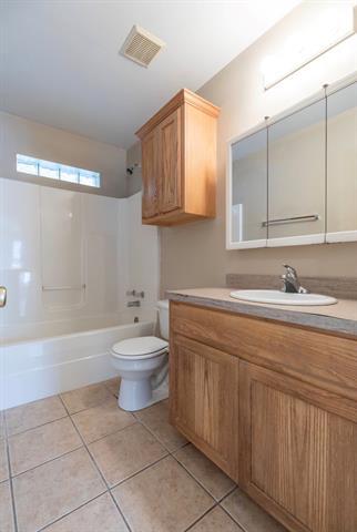Building Photo - 138 Nolan St