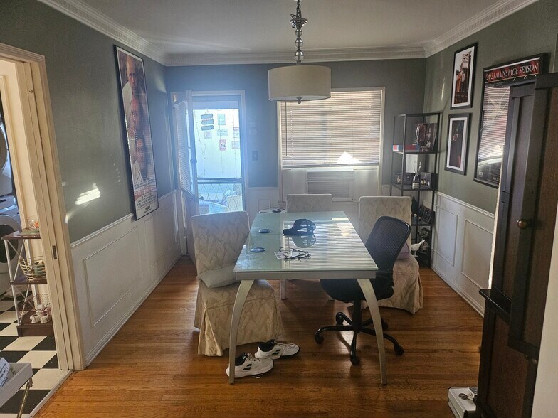 Building Photo - 1499 Stearns Dr