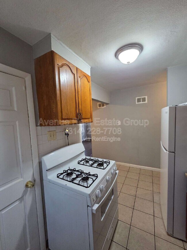 Building Photo - 8573 Kathlyn Dr