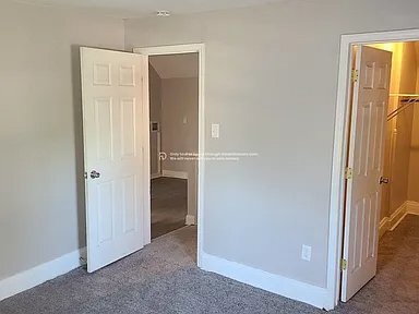 Building Photo - 532 Blaine Ave