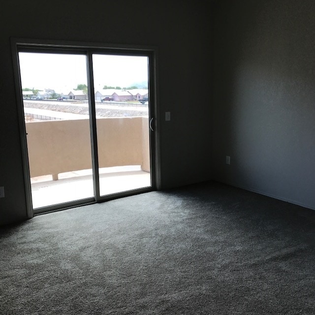 Building Photo - El Dorado 2 - 3 Bedroom 2 1/2 Bath Condo