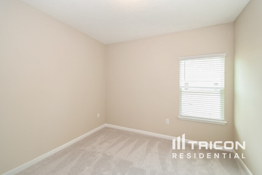 Building Photo - 10197 Pavnes Creek Dr