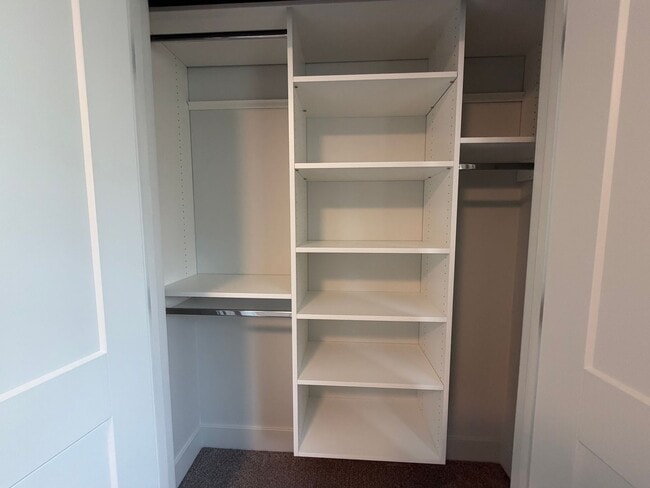 Building Photo - 545-547 68th St SE