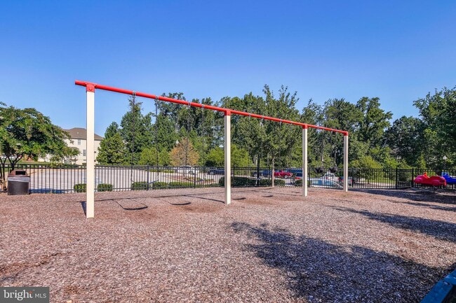 Building Photo - 7757 Crystal Brook Way