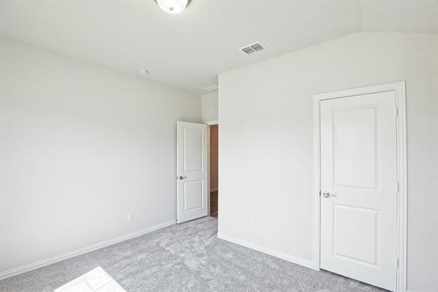 Building Photo - 625 Hidden Cove Dr