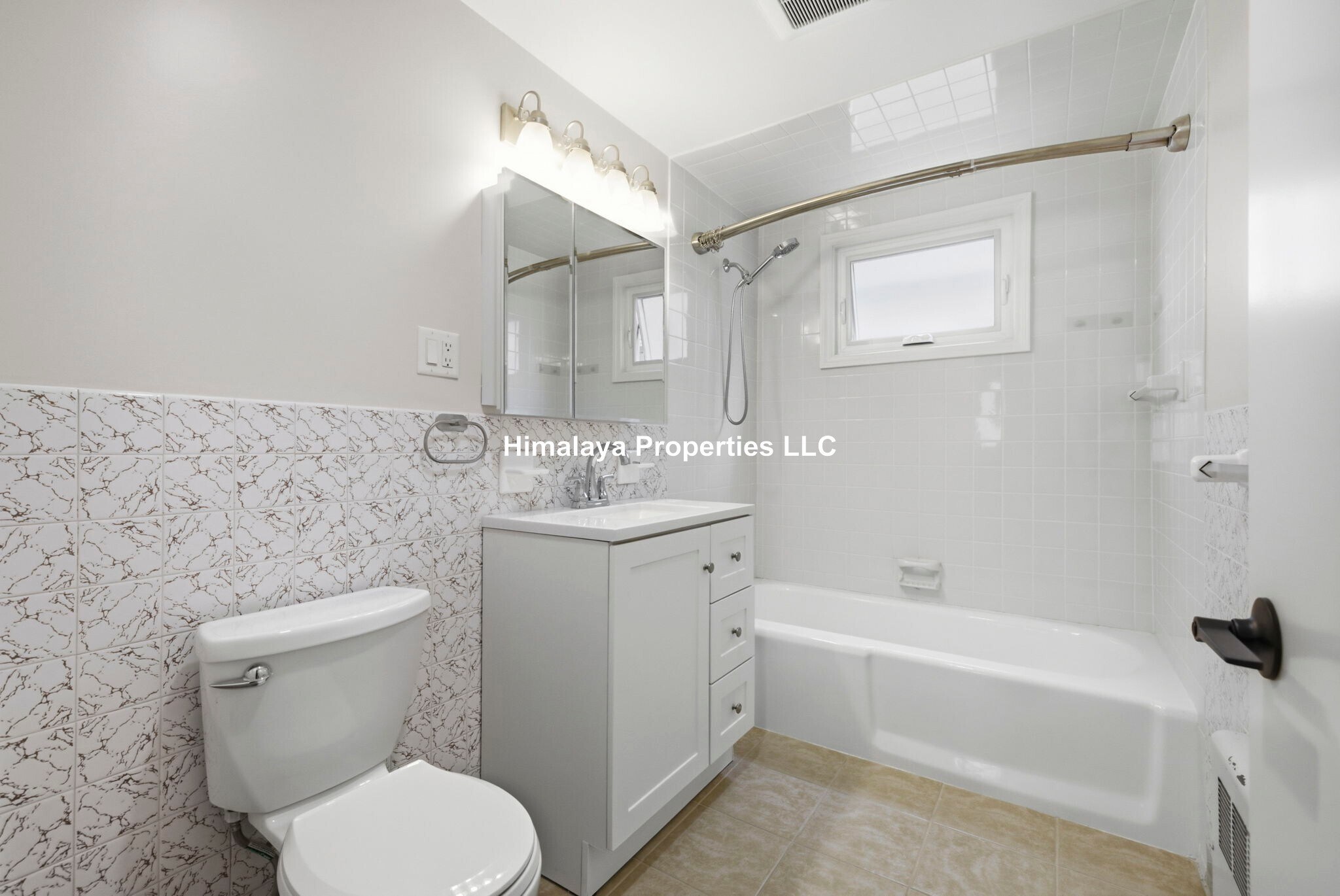 Building Photo - 111 Hillsdale Rd
