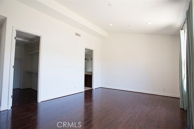 Building Photo - 2621 Carnegie Ln