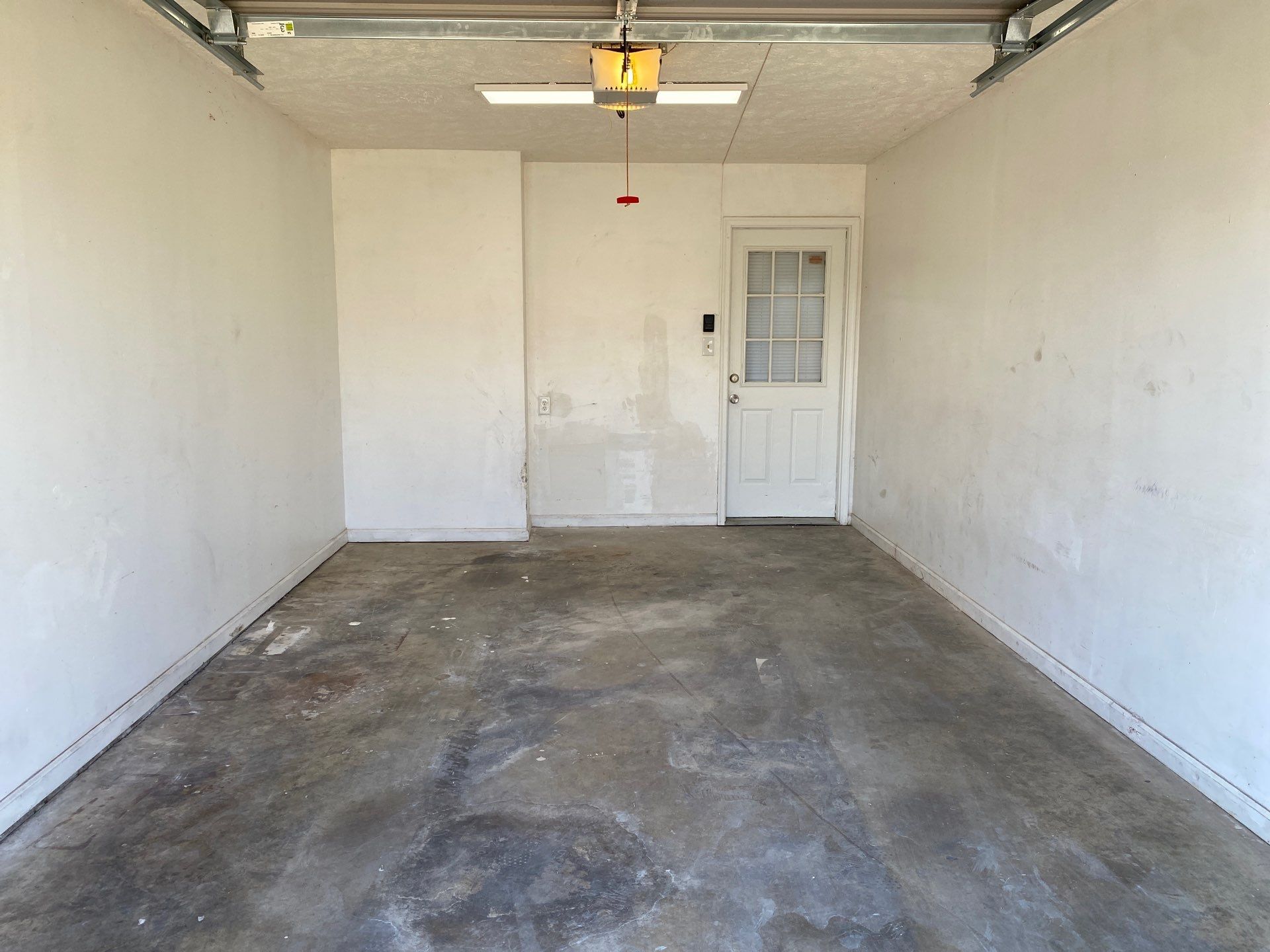 Building Photo - 255 Foxworth Dr