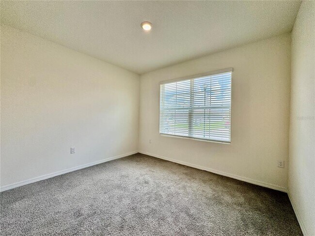 Building Photo - 33481 Apricot Tree Ct