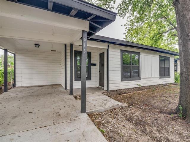 Building Photo - 616 Leyenda Dr