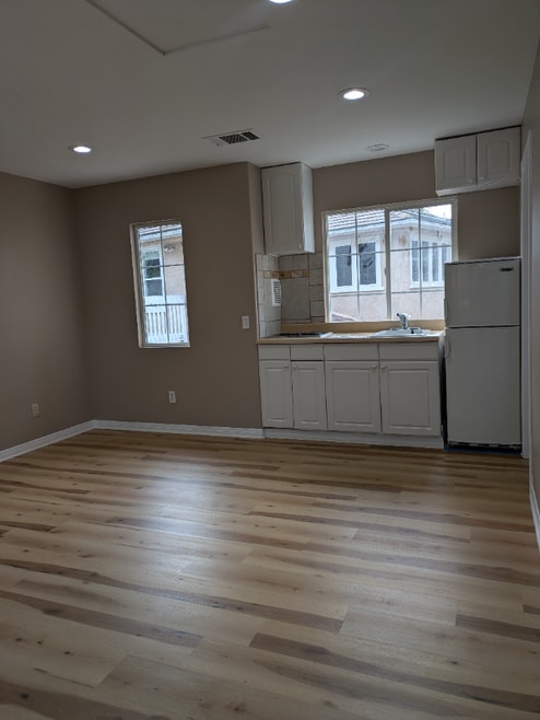 Building Photo - 4557 Vereda Mar De Ponderosa