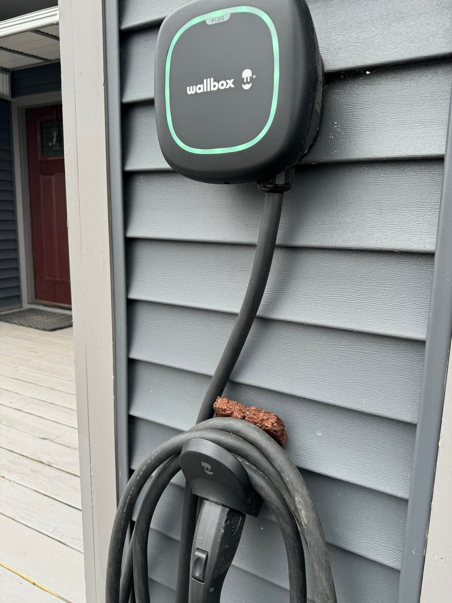 Building Photo - 44 Luck St