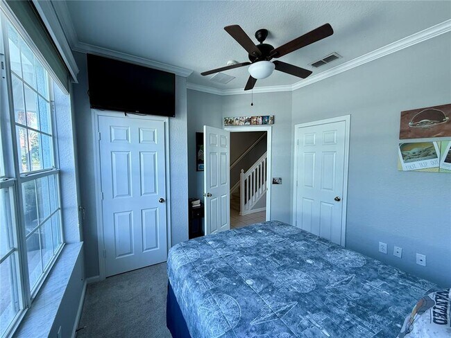 Building Photo - 2595 Maneshaw Ln