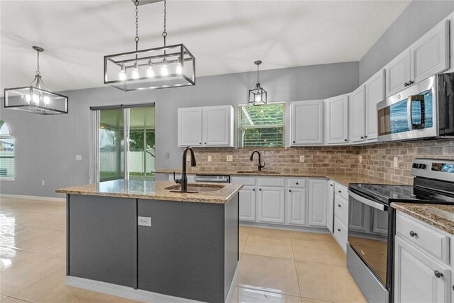 Building Photo - 2545 Hunley Loop
