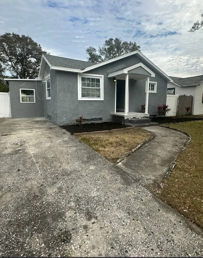 Building Photo - 3471 50th Ave N