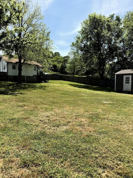 Building Photo - 112 Polk St