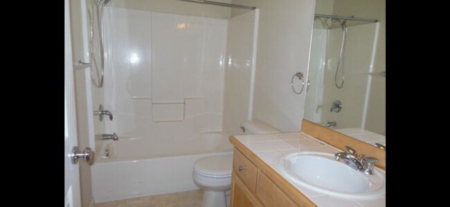 Building Photo - 3205 NW Foxtail Pl